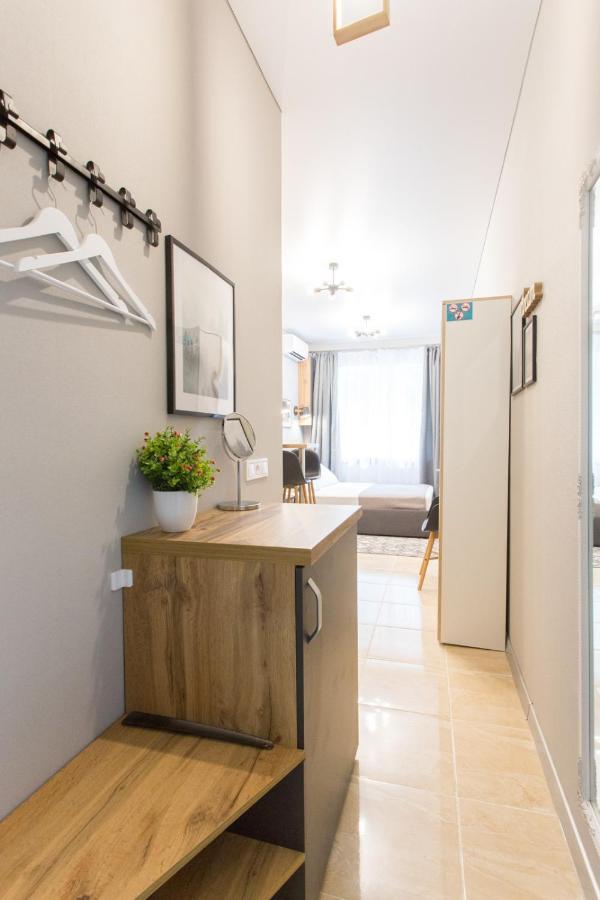 Well Located Studio - Yaroslavska Str. 21 Apartment Kharkiv Exterior photo