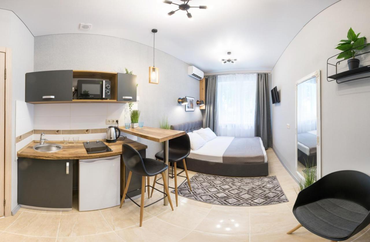 Well Located Studio - Yaroslavska Str. 21 Apartment Kharkiv Exterior photo